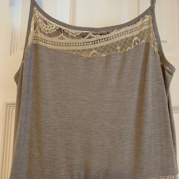 Boutique lace dress- size S - Picture 5 of 5